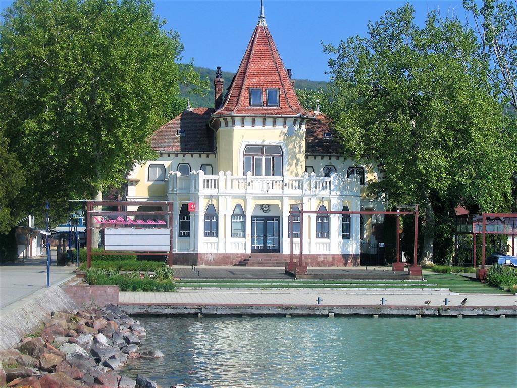 Aqua Apartman Révfülöp Exterior foto