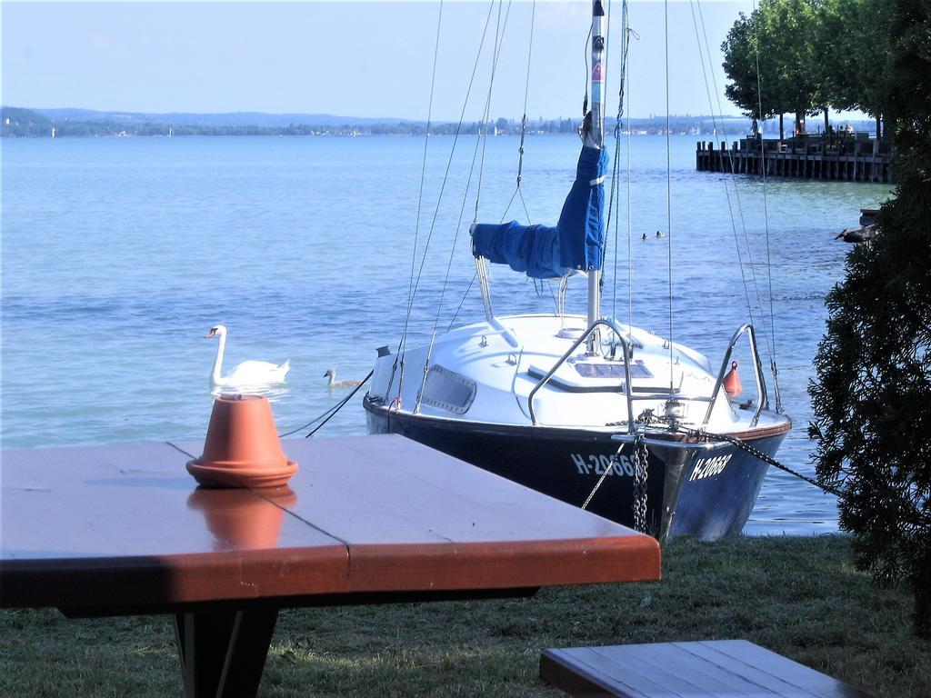 Aqua Apartman Révfülöp Exterior foto